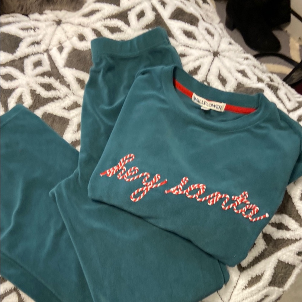❤️Hey Santa soft fleece pajamas